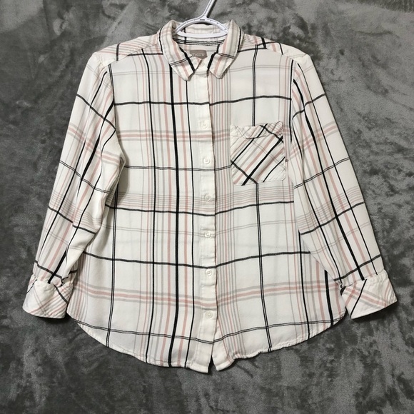 Chico's Women Button Up Shirt Size 2P Plaid Casual Petite Office - Picture 1 of 10